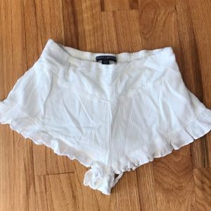 White Brandy Melville shorts
